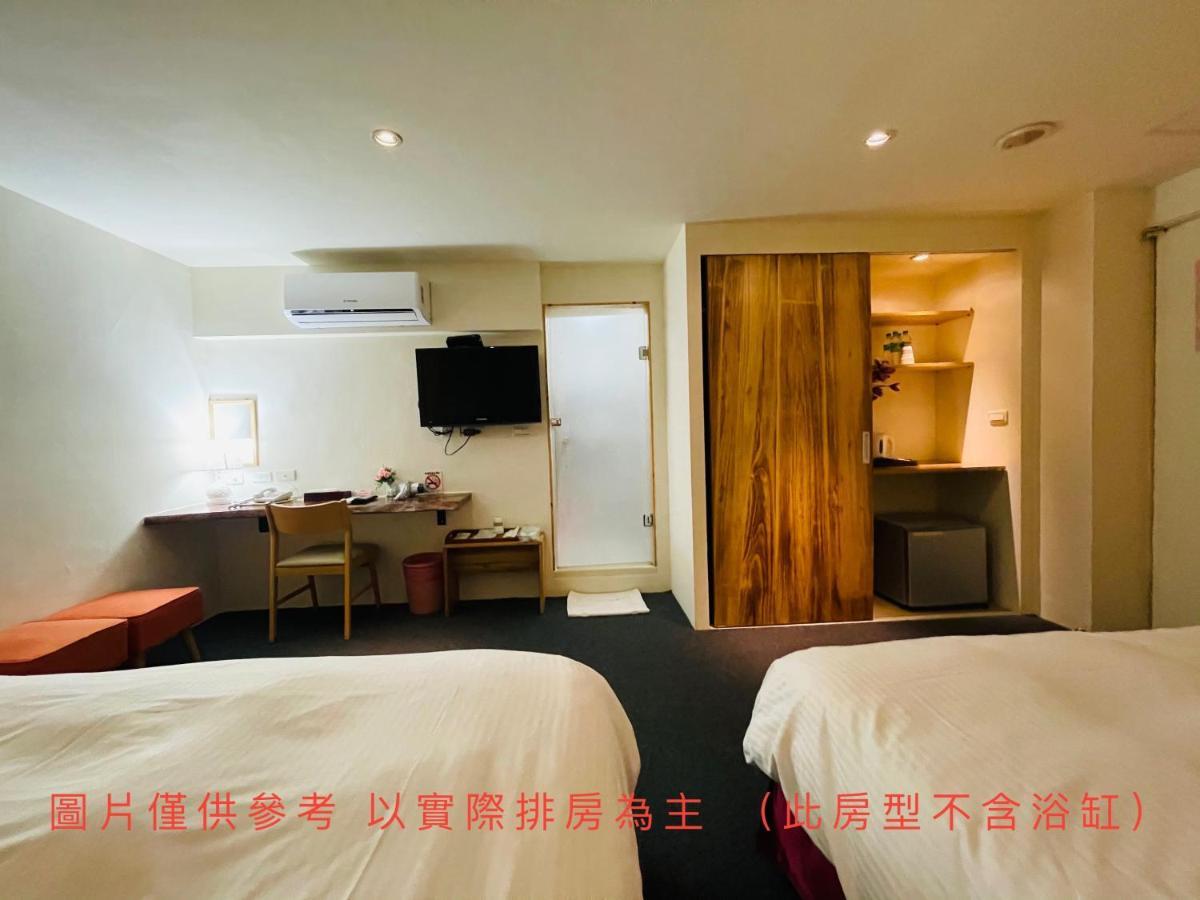 River Hotel Chiayi City Exterior photo